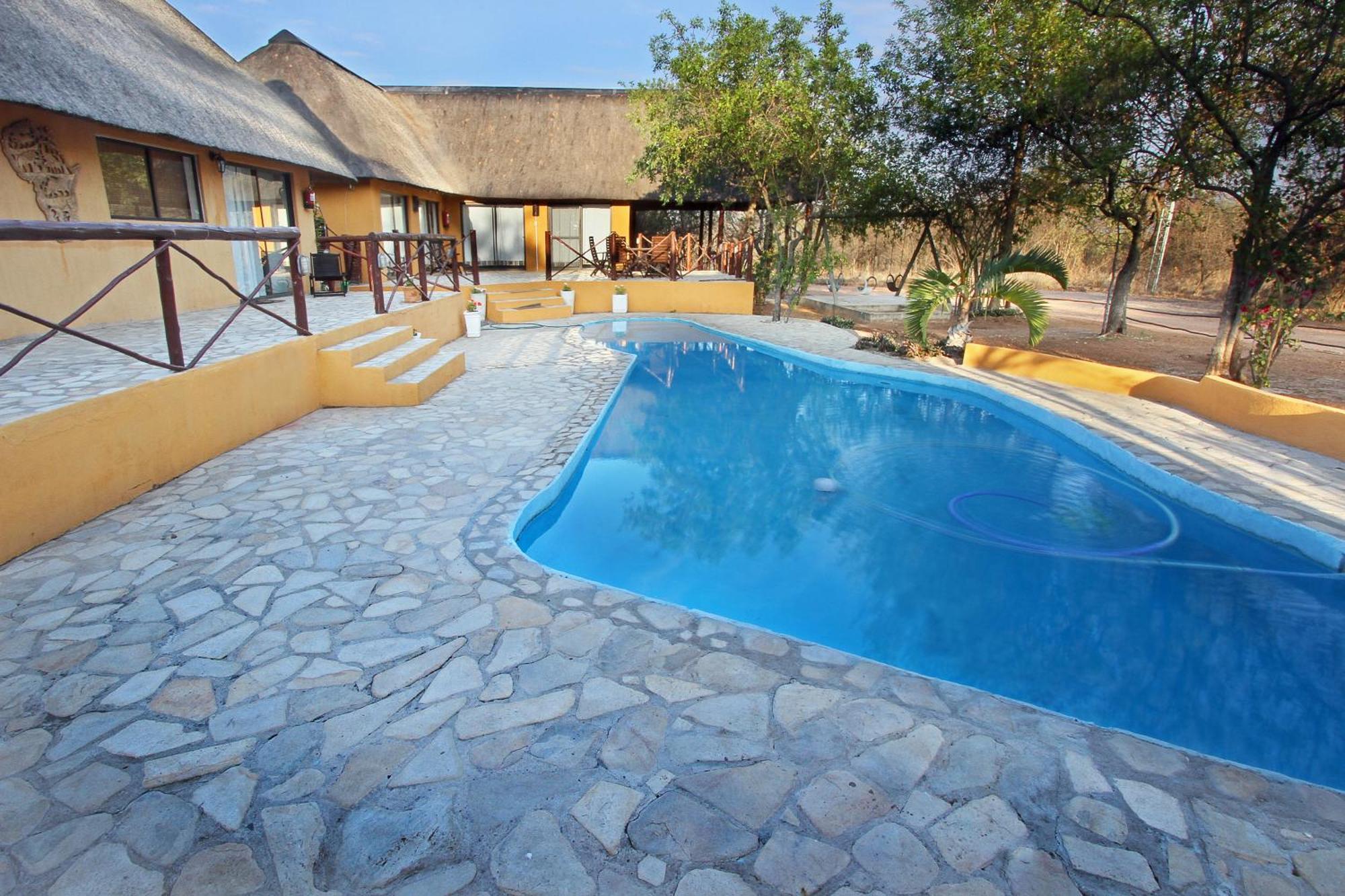 Normann Safari Bush Lodge ファラボルワ エクステリア 写真