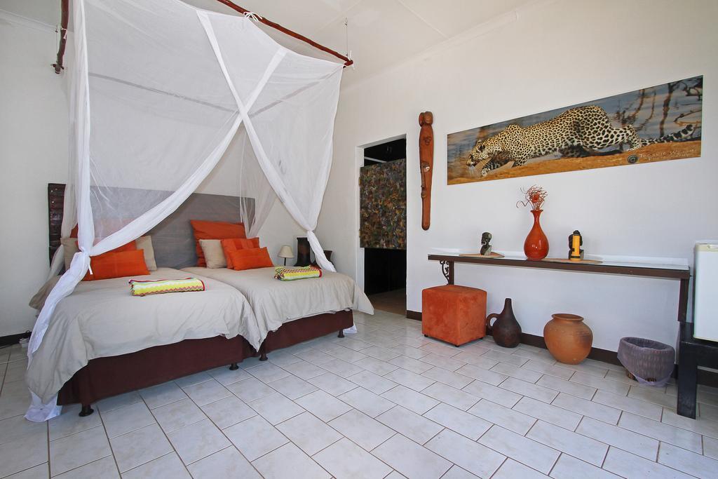 Normann Safari Bush Lodge ファラボルワ 部屋 写真