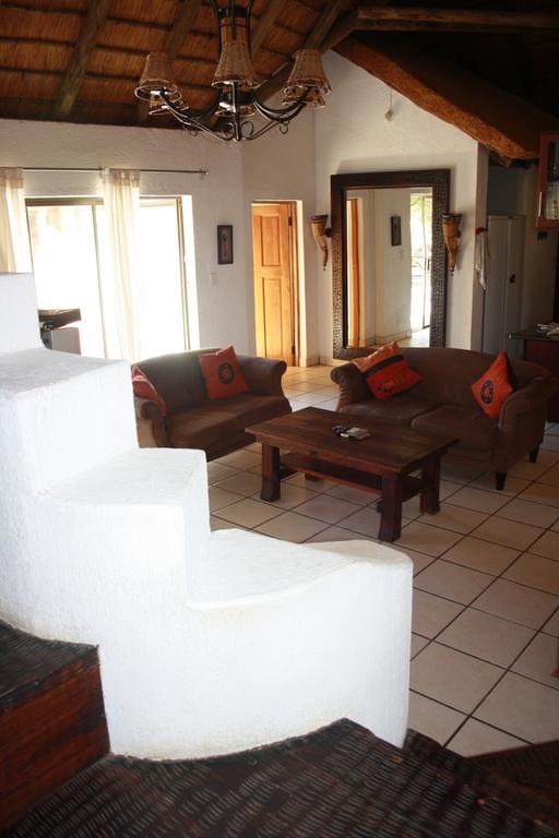 Normann Safari Bush Lodge ファラボルワ 部屋 写真