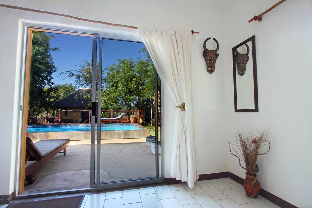 Normann Safari Bush Lodge ファラボルワ エクステリア 写真