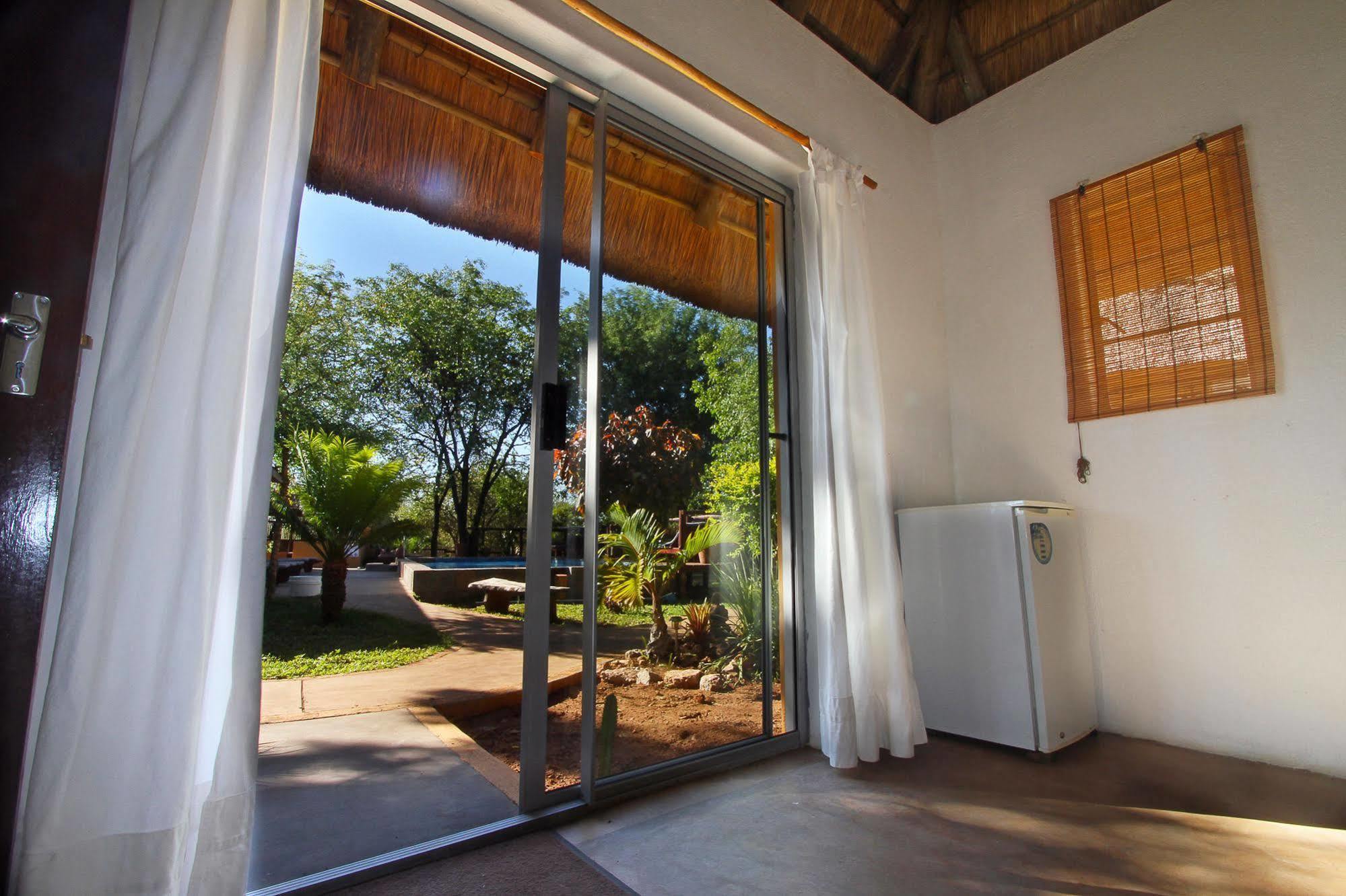 Normann Safari Bush Lodge ファラボルワ エクステリア 写真